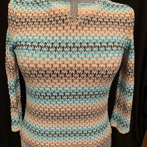Nine West pullover 3/4 length sleeved shirt, M.